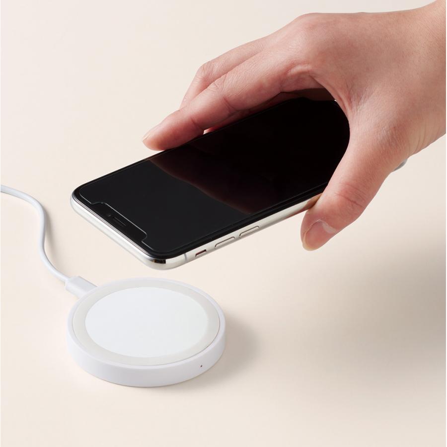 置いて充電ワイヤレスチャージャー